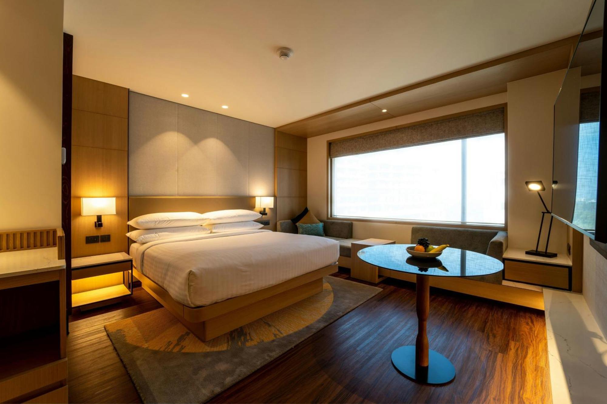 Courtyard By Marriott Vadodara Zewnętrze zdjęcie