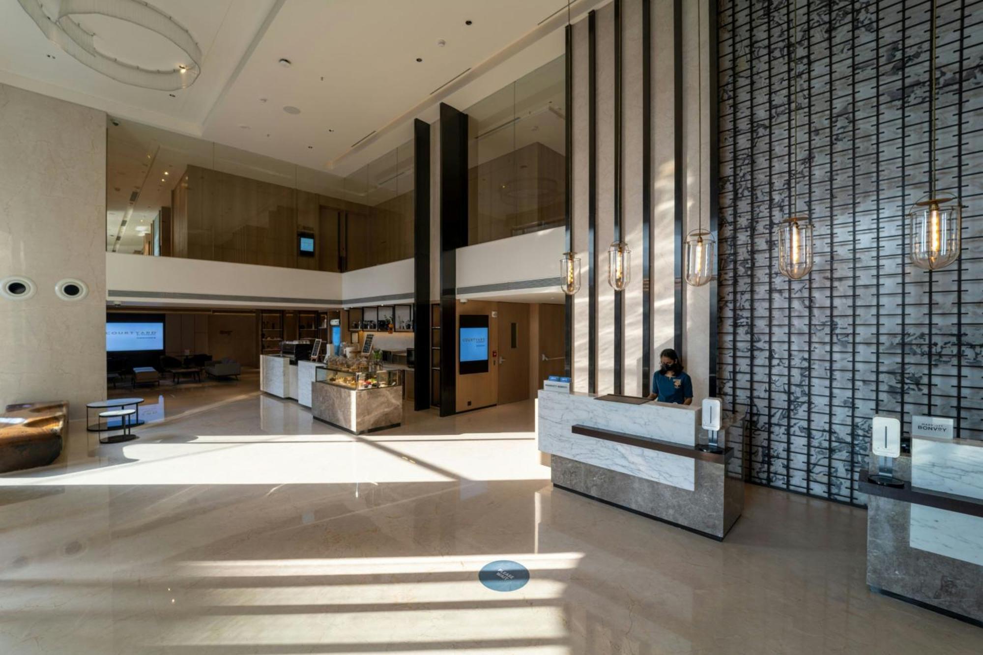 Courtyard By Marriott Vadodara Zewnętrze zdjęcie